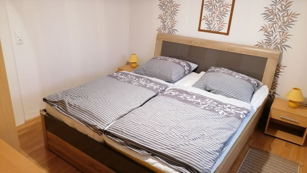 Schlafzimmer der Ferienwohnung Kröpelin, © Günter Schubert Schlafzimmer der Ferienwohnung Kröpelin, © Günter Schubert