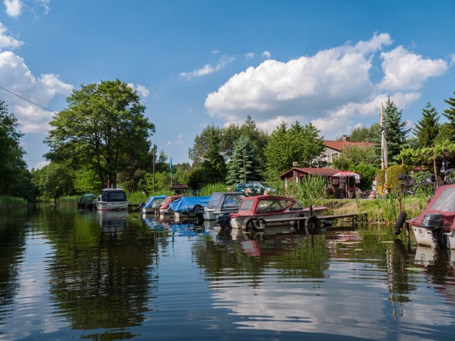 Blick vom Ziegeleikanal auf den Campingplatz am Wiesengrund, © Campingplatz am Wiesengrund Blick vom Ziegeleikanal auf den Campingplatz am Wiesengrund, © Campingplatz am Wiesengrund