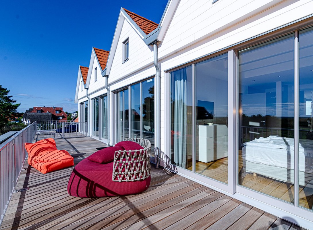 Terrasse Wohnung 5 und 6 // © Hiddenseezimmer Terrasse Wohnung 5 und 6 // © Hiddenseezimmer