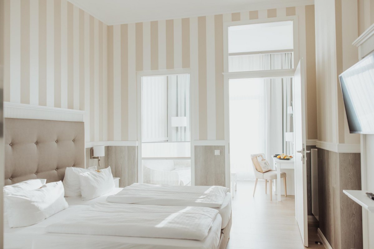 &copy; IV Jahreszeiten Zingst