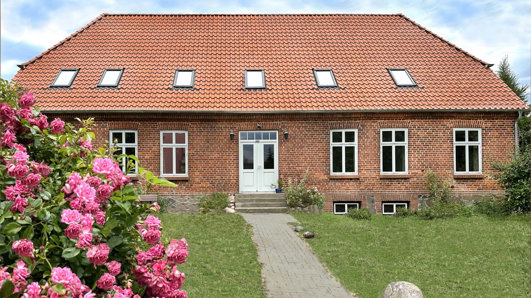 Das grundsanierte Wohnhaus mit drei Ferienwohnungen, 60-73 qm, ideal für bis zu 5 Personen., © Silke Juchter Das grundsanierte Wohnhaus mit drei Ferienwohnungen, 60-73 qm, ideal für bis zu 5 Personen., © Silke Juchter