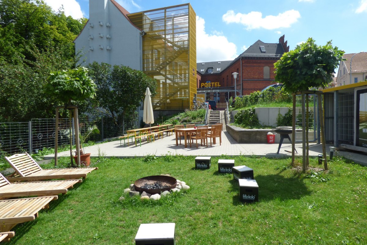 Buitenruimte van Hotel Postel in Wolgast // &copy; Postel Usedom GmbH