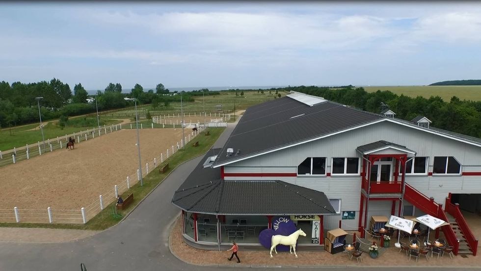 Luftansicht des Reitcamps // © Pension Reitcamp Börgerende Luftansicht des Reitcamps // © Pension Reitcamp Börgerende