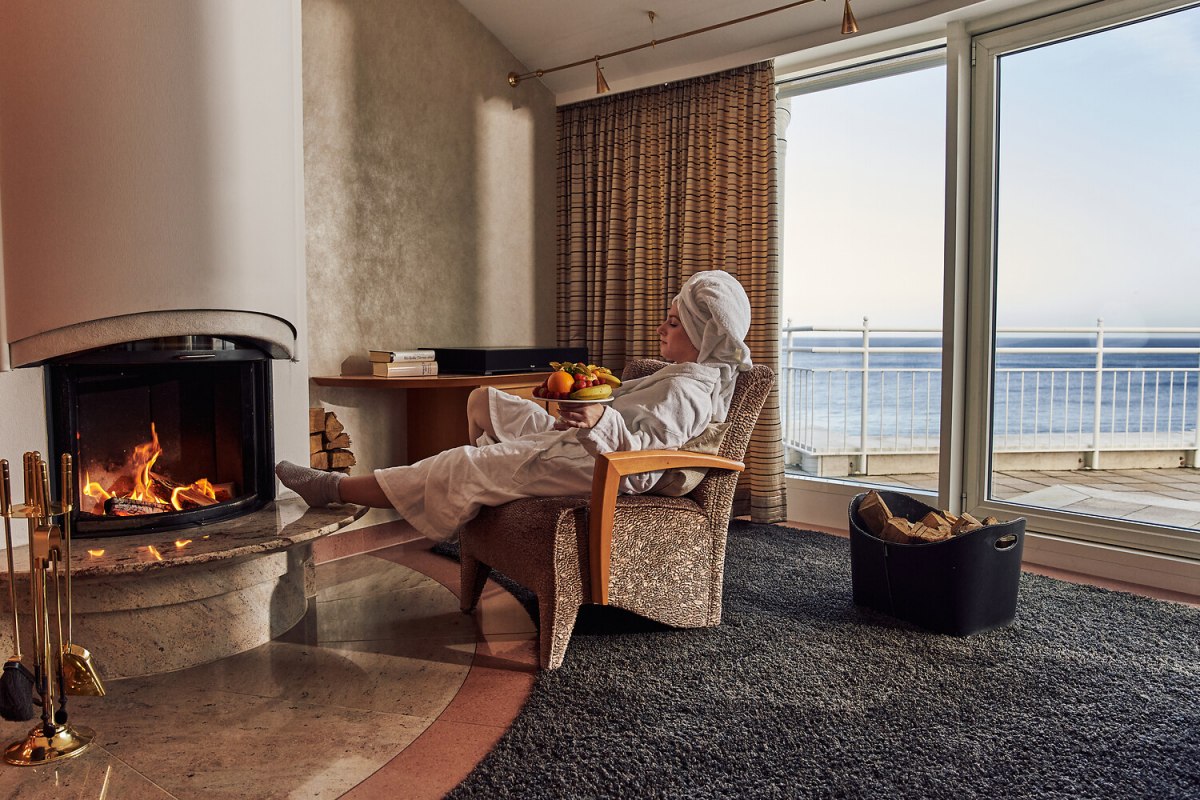 &copy; DSR Hotel Holding GmbH