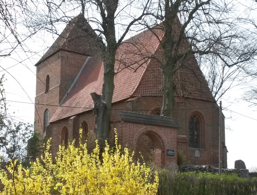 Dorf- und Radwegekirche Friedrichshagen // © Ku Dorf- und Radwegekirche Friedrichshagen // © Ku