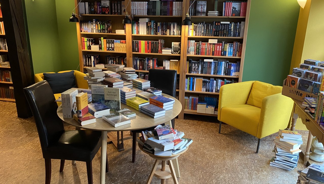 Schmitt's Buchladen, © Grit + Peter Schmitt Schmitt's Buchladen, © Grit + Peter Schmitt