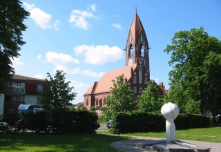 Maria-Rosenkranz-K&ouml;nigin-Kirche,
Katholische Kirche Demmin // &copy; Hansestadt Demmin