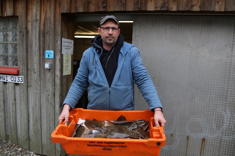 Fischer Martin Saager, &copy; MYFISH-ostsee.de, &copy; Betina Meli&szlig;