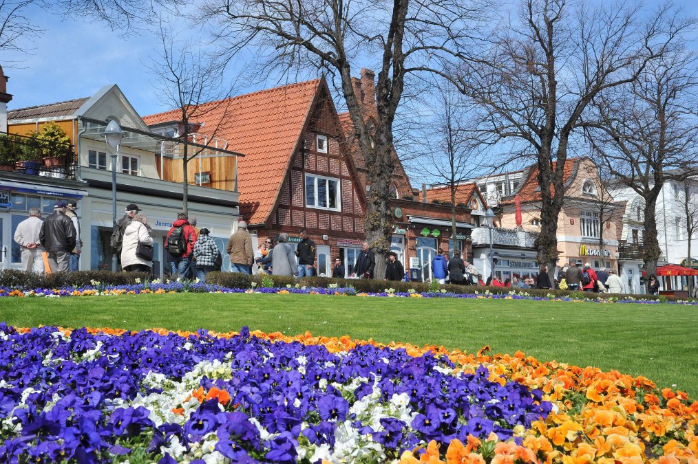 Warnemünde - Alter Strom, © Joachim Kloock