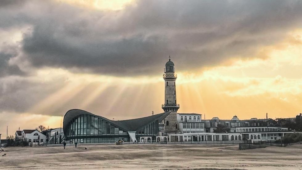 &copy; Lesley Kirchner