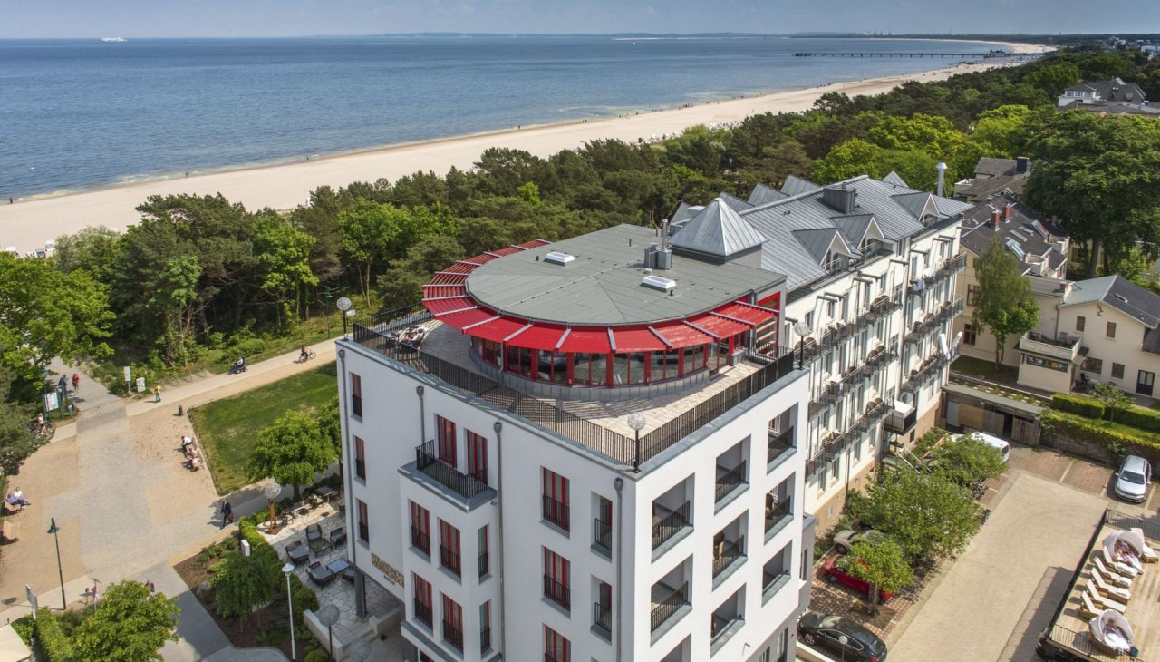 Das Strandhotel Heringsdorf liegt direkt am Strand, &copy; Michael Kn&uuml;ppel