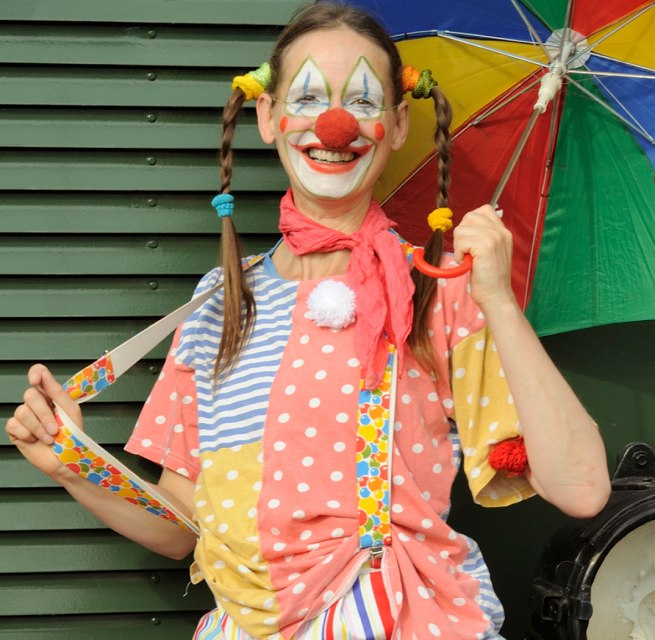 Clown Conny und die Flaschenpost – Kindermitspielstück, © KIECK-Theater Weimar / Thomas Kieck