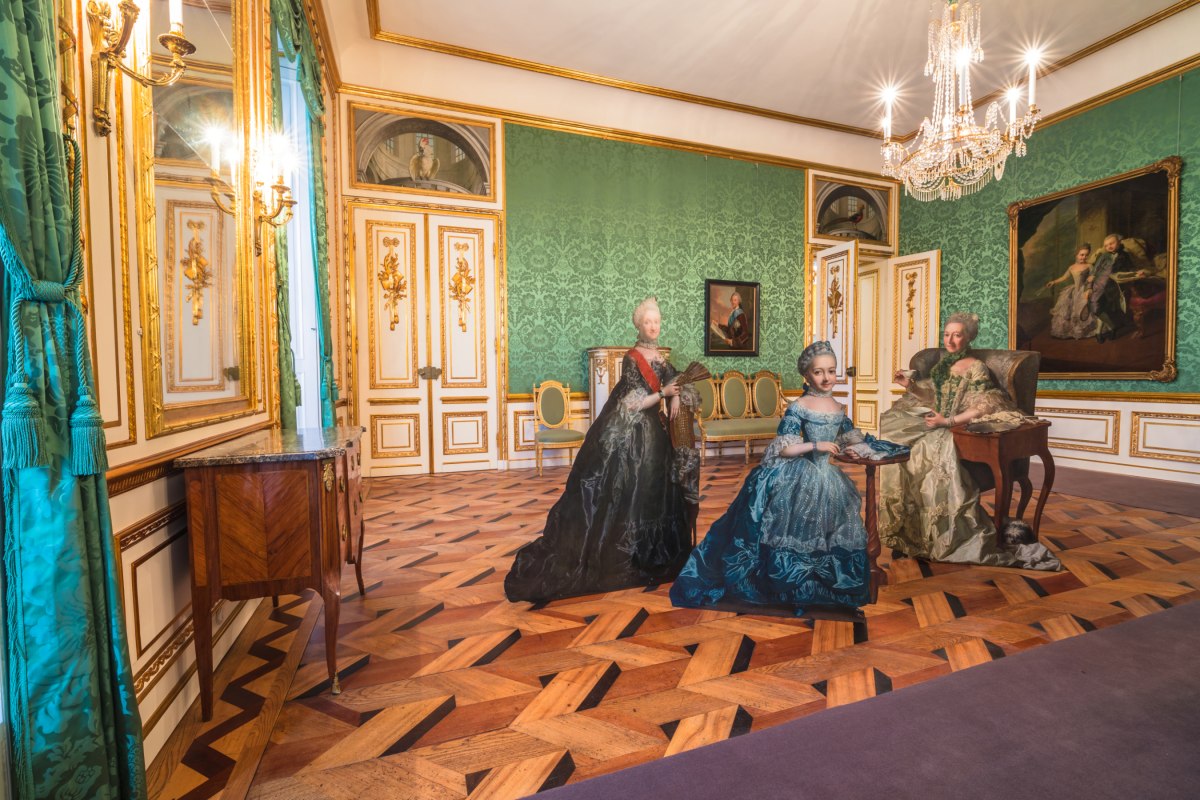 Tentoonstelling in de kamers van paleis Ludwigslust // &copy; SSGK MV / Timm Allrich