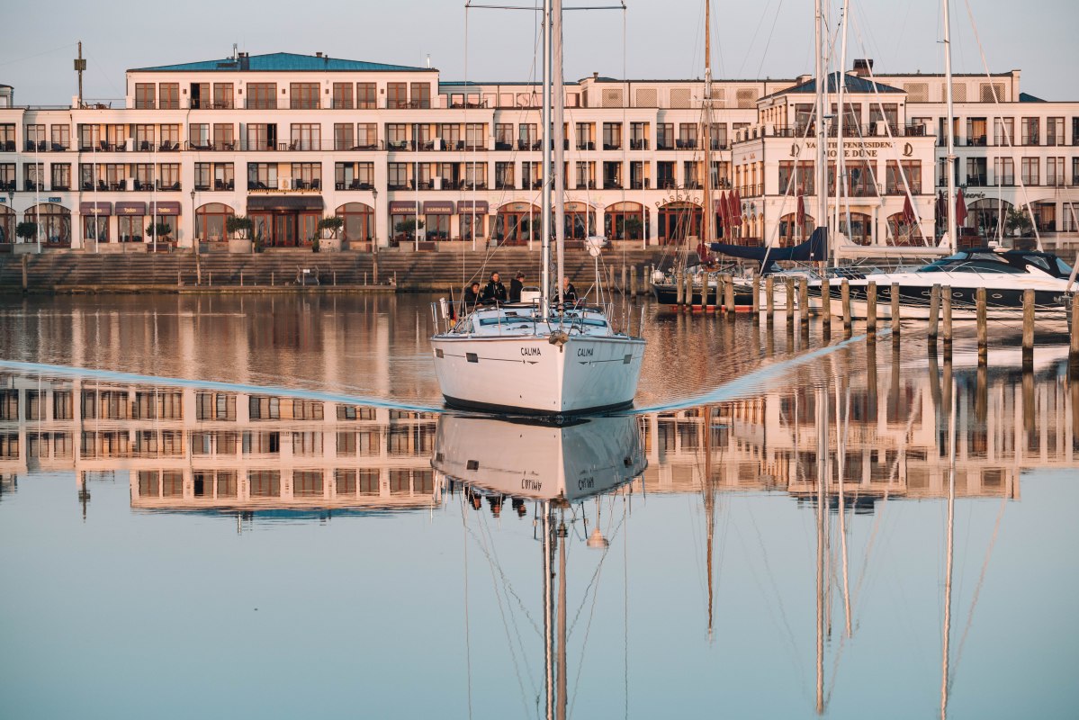 Vertrek vanuit de thuishaven Hohe D&uuml;ne // &copy; Dan Petermann