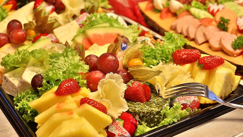 Lecker und schmackhaft - die Halbpension ist im Familienhit inbegriffen. // &copy; Residenz Meeresblick/van Ryck