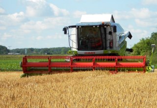 Ervaar moderne landbouw op het veld en in de schuur // &copy; DLJ GmbH