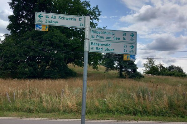 &copy; Rundbus Plauer See