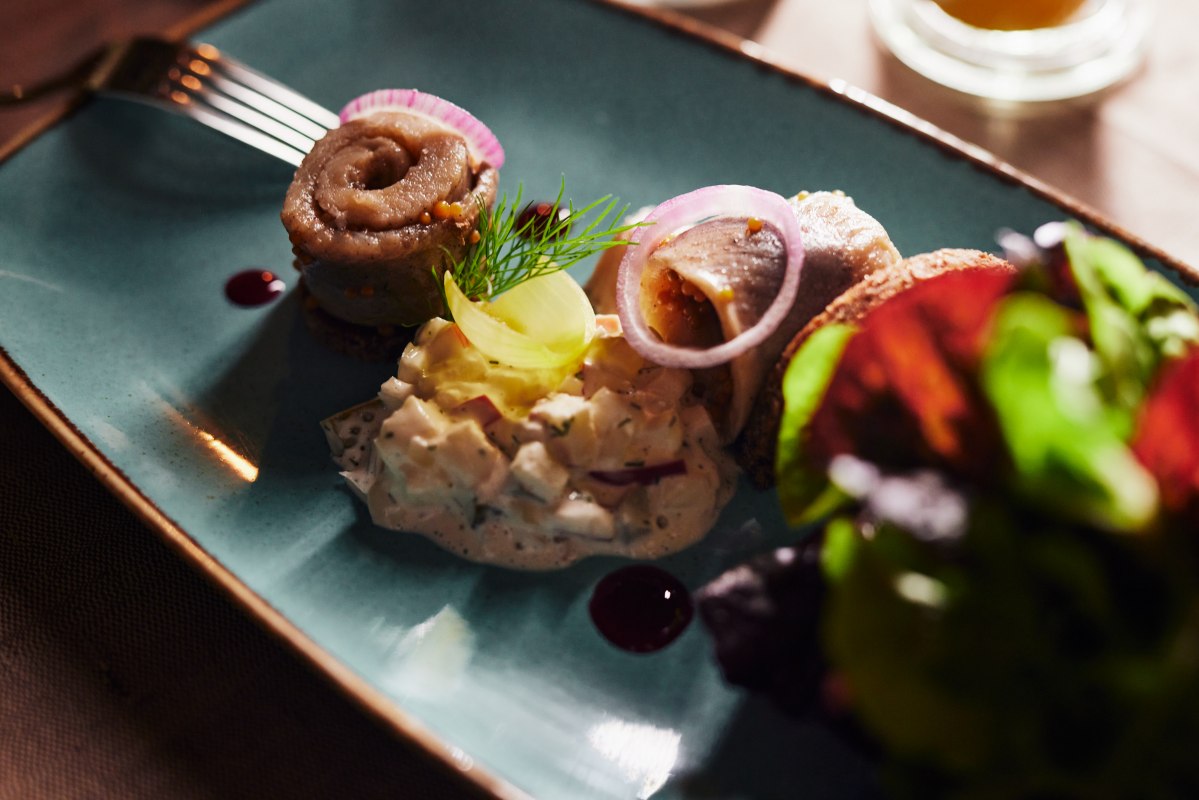 Regional // &copy; Christian Perl