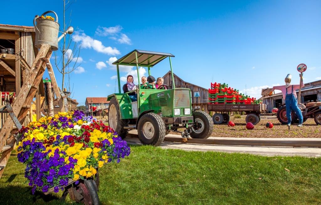 Tractorspoorweg // &copy; Karls Erlebnis-Dorf