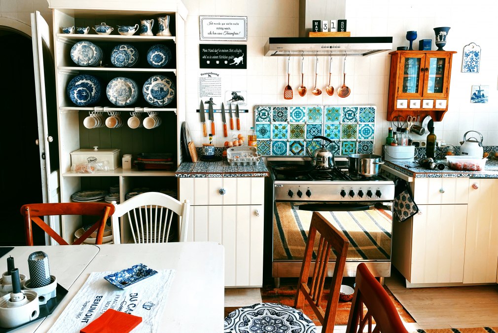 Große Gemeinschaftsküche für alle Gäste des Gutshauses, © Gutshaus Boldekow / Anja Thonig Große Gemeinschaftsküche für alle Gäste des Gutshauses, © Gutshaus Boldekow / Anja Thonig