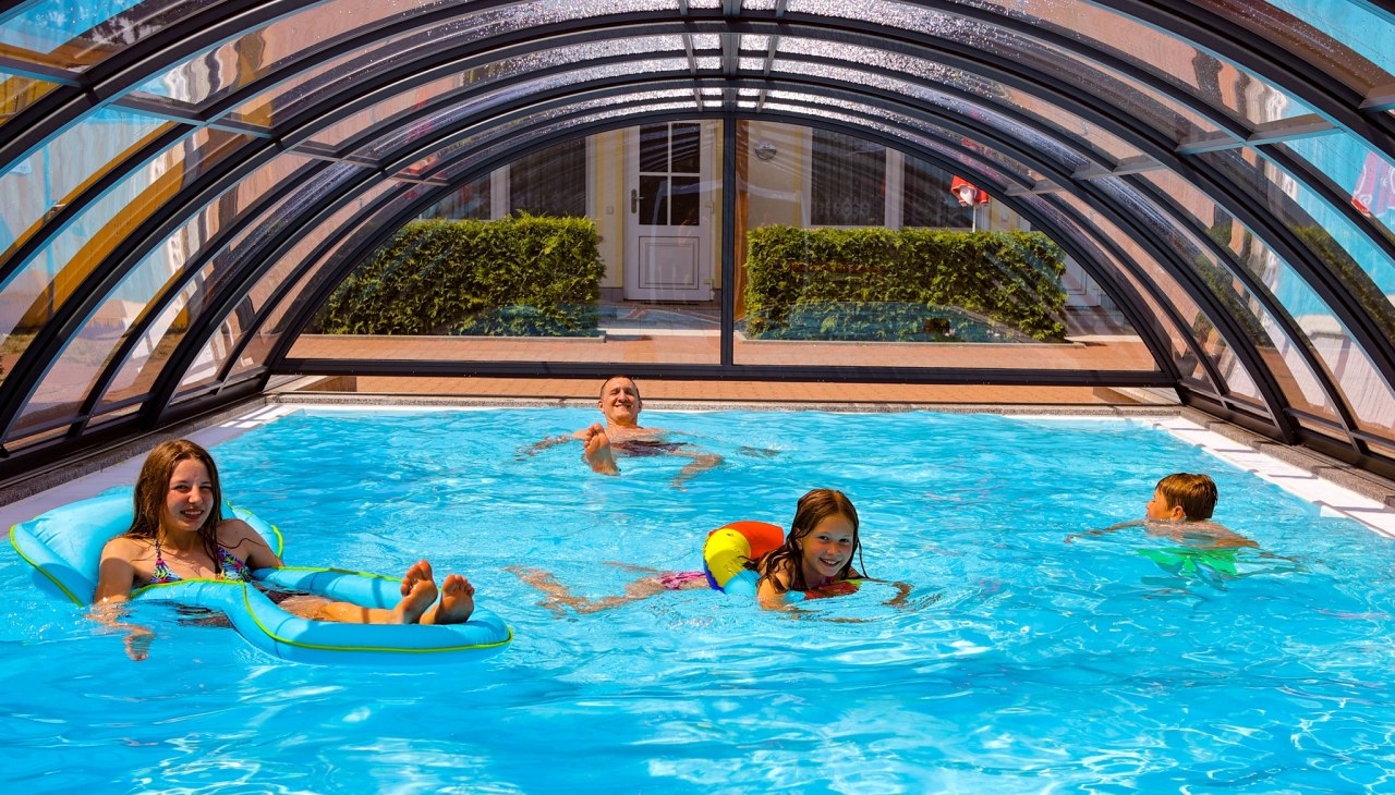 Ferienanlage Zum See mit Pool in Plau am See, © Ferienanlage Zum See in Plau am See Ferienanlage Zum See mit Pool in Plau am See, © Ferienanlage Zum See in Plau am See