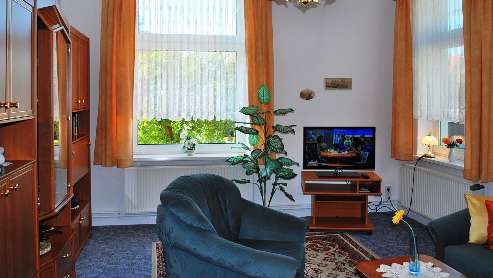 Fewo 2 - Wohnzimmer // © Roswitha Kruse Fewo 2 - Wohnzimmer // © Roswitha Kruse
