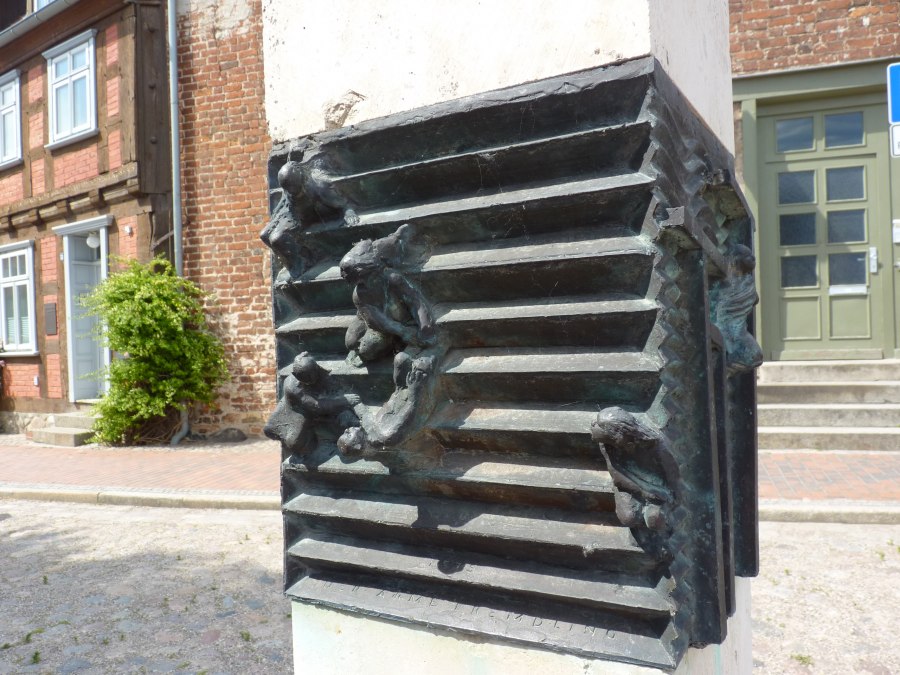 Überlandleitung oder Gaslampen, © Waren (Müritz) Kur- und Tourismus GmbH Überlandleitung oder Gaslampen, © Waren (Müritz) Kur- und Tourismus GmbH