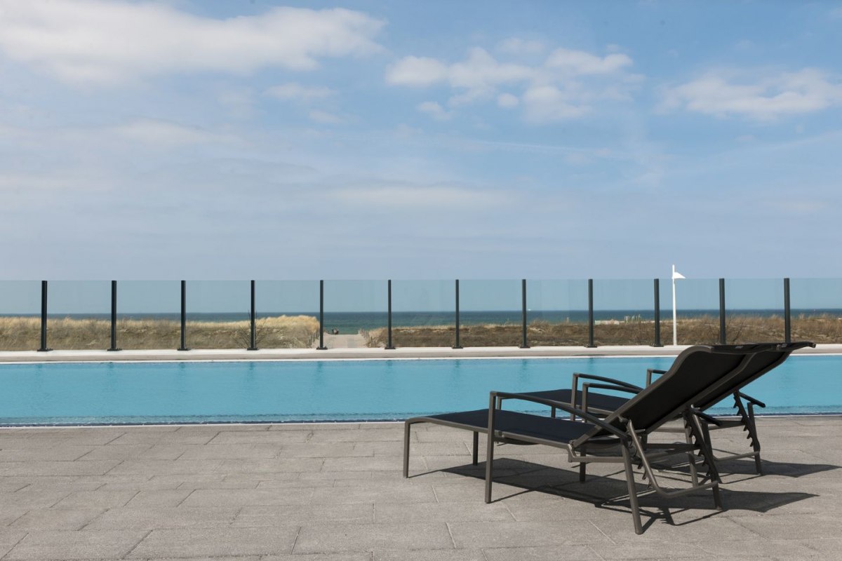 SEEBAD Au&szlig;enpool // &copy; a-ja Resort und Hotel GmbH
