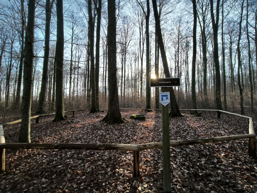 Grabst&auml;tte aus der Jungsteinzeit, &copy; Jana Koch