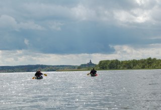 Kanus auf dem Sternberger See // &copy; Naturpark Sternberger Seenland