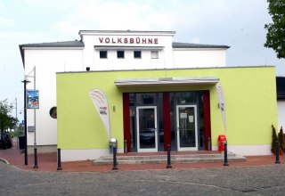 Au&szlig;enansicht des Kinos // &copy; Sabrina Wittkopf-Schade