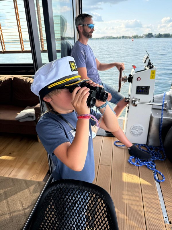 Ahoi Hausboot-Charter // &copy; Ahoi Hausboot-Charter