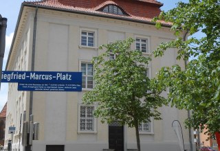 Uitzicht op Marcus-Platz en het stadhuis van Malchin // © Monika Kröger Uitzicht op Marcus-Platz en het stadhuis van Malchin // © Monika Kröger
