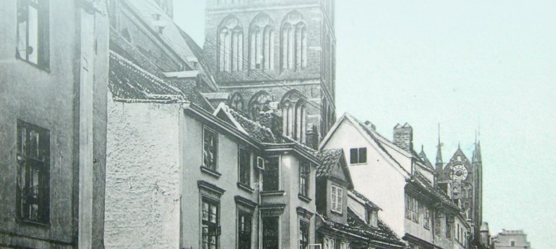 Von der Arschkerbe bis Zipollenhagen. Stralsunder Stra&szlig;en und ihre Geschichte - Altstadt" // &copy; edition Pommern