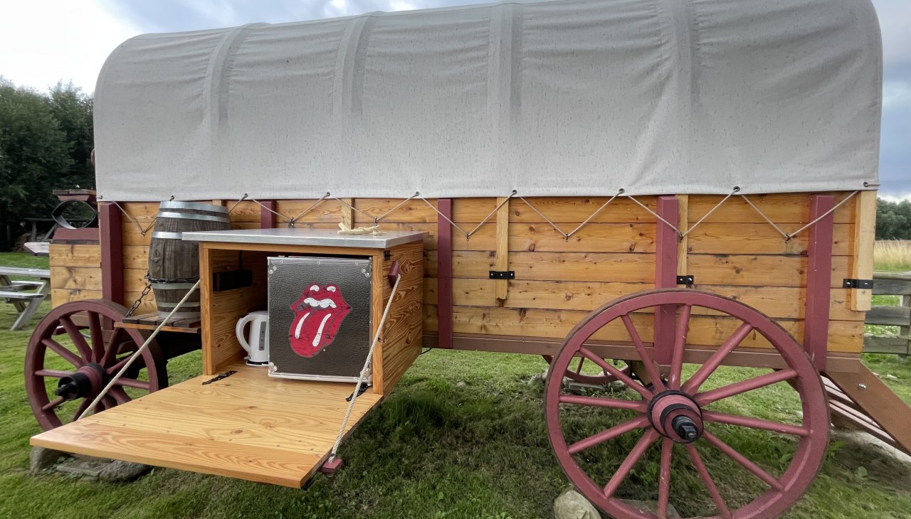 Lake Horse Ranch | &Uuml;bernachtung im Planwagen, &copy; TZ S&uuml;dliche Boddenk&uuml;ste