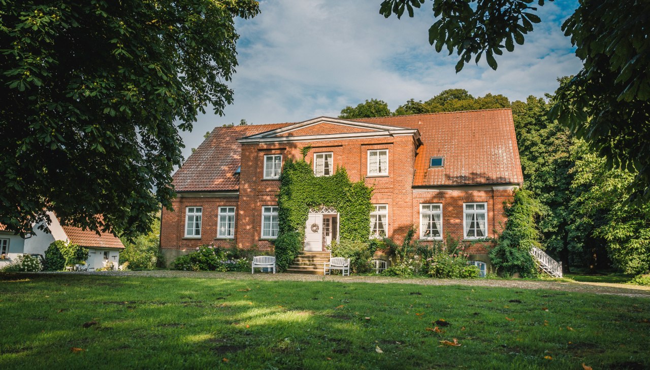 Gutshaus Krimvitz auf der Insel R&uuml;gen, &copy; Gutshaus Krimvitz / Mirko Boy