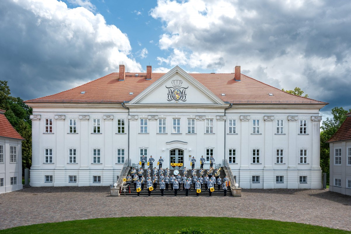 &copy; Heeresmusikkorps Neubrandenburg