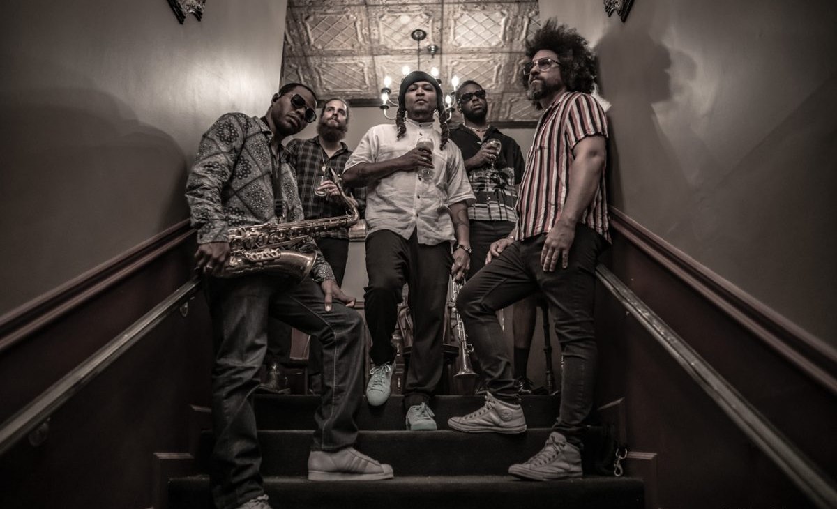 Boter Funk Familie, &copy; Adrian Sidney 2022