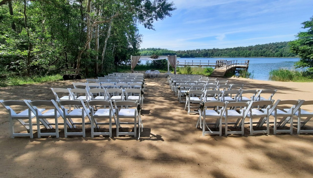 Trauungen am See_Van der Valk Naturresort Drewitz, © Van der Valk Naturresort Drewitz Trauungen am See_Van der Valk Naturresort Drewitz, © Van der Valk Naturresort Drewitz