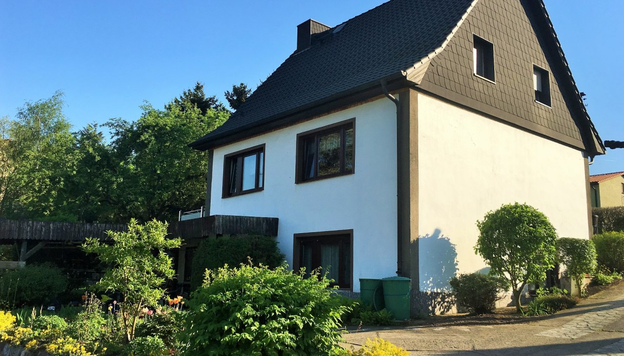 Hausansicht mit Ferienwohnung unten rechts, © Anja Kehrberg Hausansicht mit Ferienwohnung unten rechts, © Anja Kehrberg