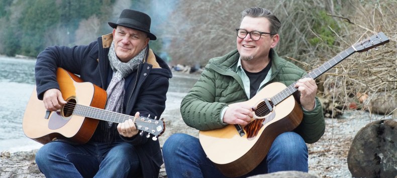 am Strand der Sunshinecoast, BC, CAN // &copy; Sacha Fassaert