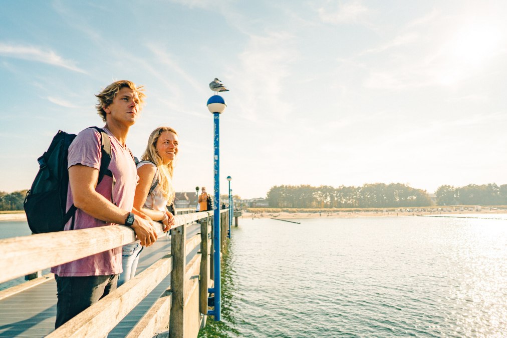 Auf der Seebrücke im Ostseeheilbad Zingst, © TMV/Petermann Auf der Seebrücke im Ostseeheilbad Zingst, © TMV/Petermann