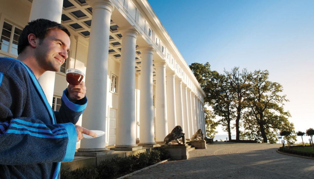 Formvollendete B&auml;derarchitektur in Lauterbach auf der Insel R&uuml;gen // &copy; MV-T/Werk3