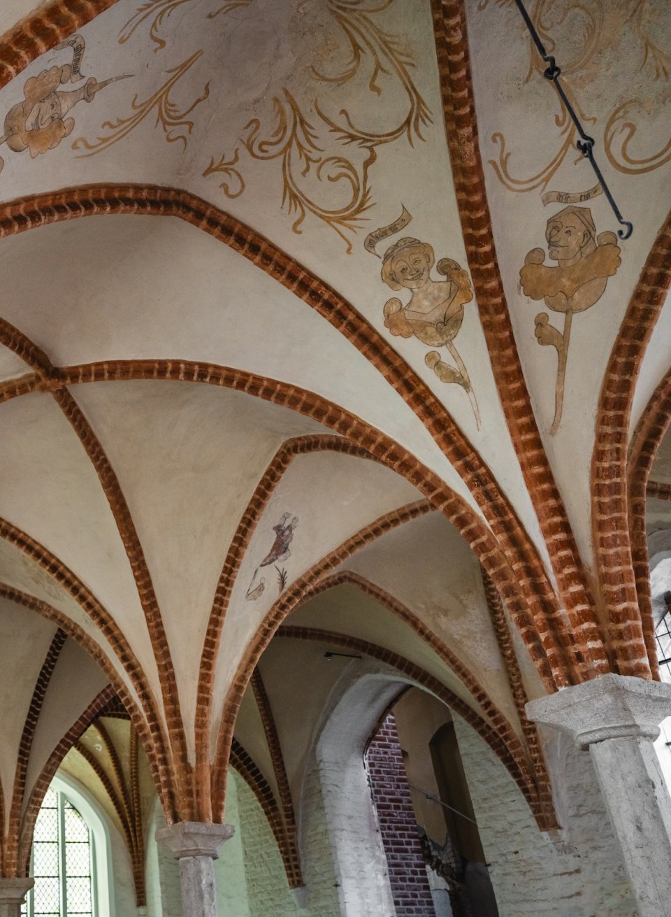 Erfolgreiche Schatzsuche: Viele der Wand- und Deckengem&auml;lde wurden erst im Zuge der Restaurierung freigelegt, &copy; TMV/Gross