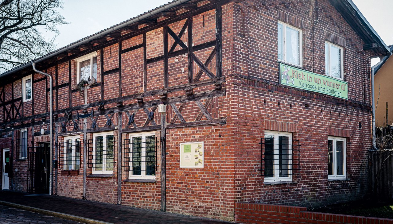 Gebäude von Außen, © Kultur- und Sportring e.V. Gebäude von Außen, © Kultur- und Sportring e.V.