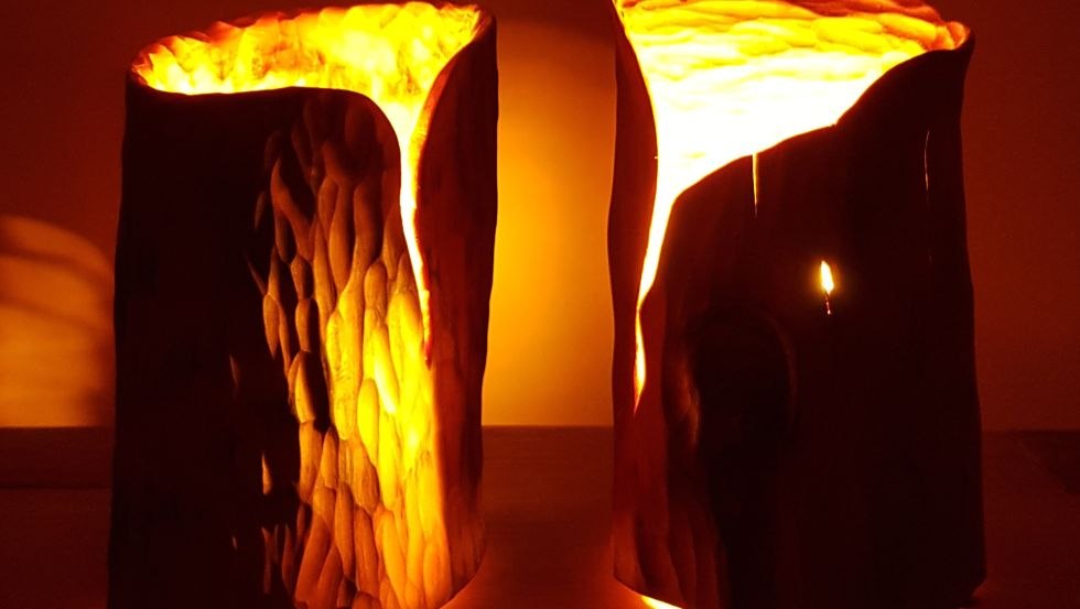 Lichtobjekt Pflaumenholz, &copy; Ronny Frey