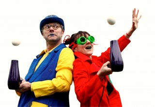 Tüfteltheater: Die ver(d)rückte Luft // © Tüfteltheater (bereitgestellt) / tuefteltheater.de Tüfteltheater: Die ver(d)rückte Luft // © Tüfteltheater (bereitgestellt) / tuefteltheater.de
