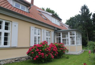 Pfarrhaus Wusterhusen mit st&auml;ndiger Ausstellung Karl Lappe, &copy; Josephin Bock