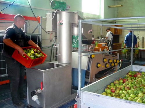 Mosterei Obsthof Schönemeyer, © Obsthof Schönemeyer Mosterei Obsthof Schönemeyer, © Obsthof Schönemeyer