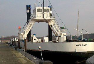 Fährschiff "Stralsund" im Wolgaster Hafen // © Bastian Baltzer Fährschiff "Stralsund" im Wolgaster Hafen // © Bastian Baltzer